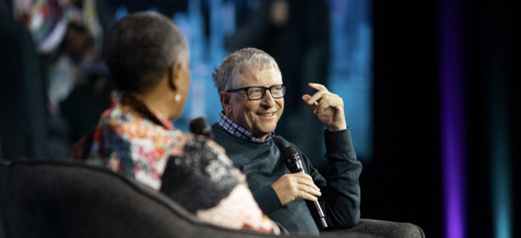 Bill gates déclare que l'IA pourrait enseigner la lecture aux enfants dans un futur proche